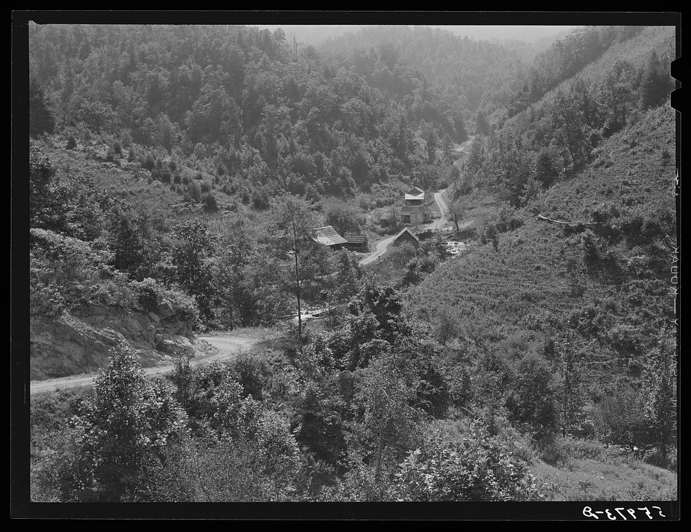 Farm along creek bed in mountain area of southeastern Kentucky, near the state line. Sourced from the Library of Congress.