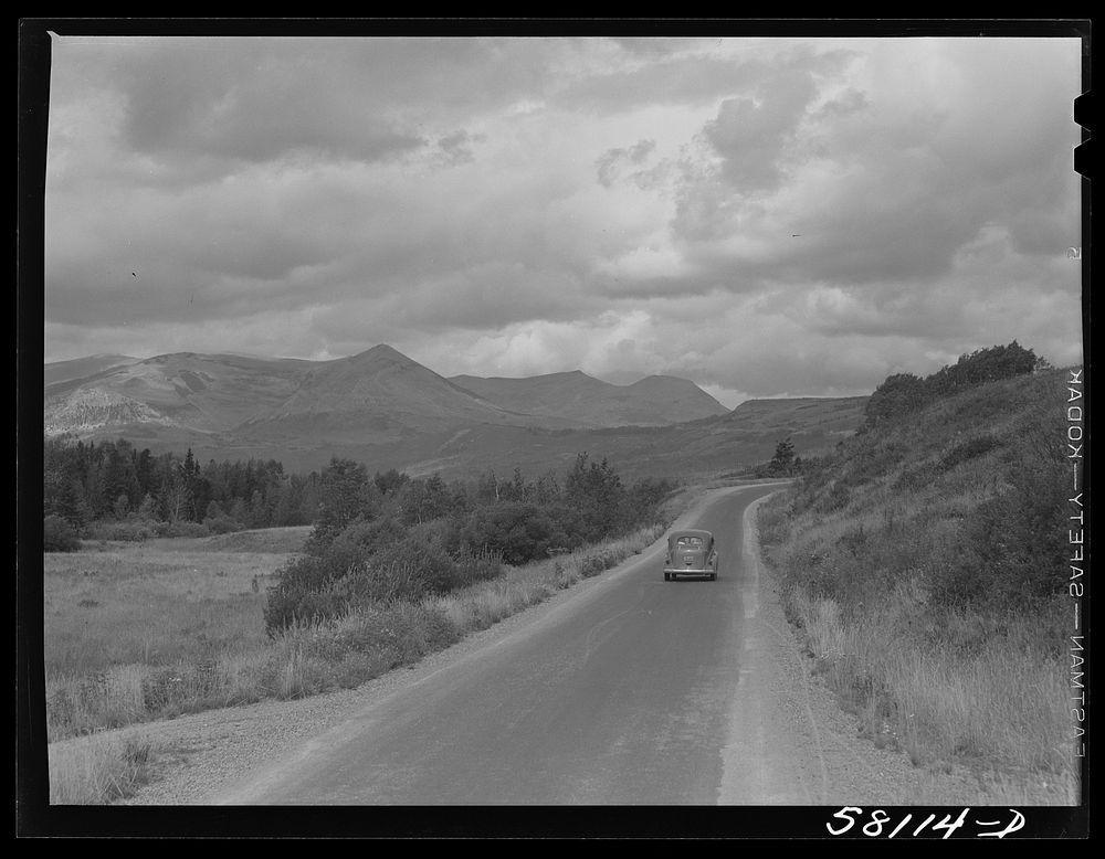 [Untitled photo, possibly related to: Highway around Glacier National Park, Montana]. Sourced from the Library of Congress.