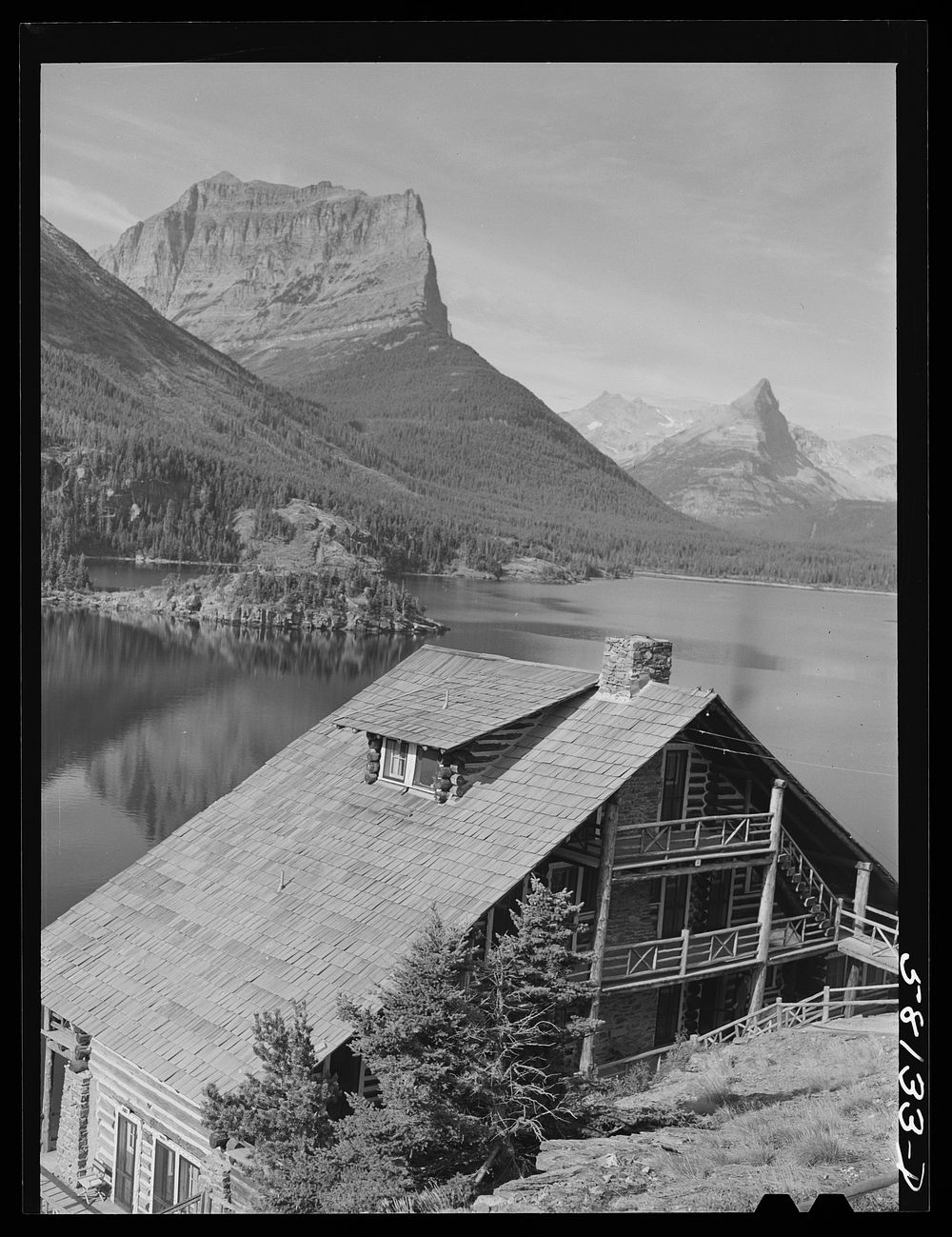 Going-to-the-Sun chalets on Saint Mary Lake. Glacier Park, Montana. Sourced from the Library of Congress.