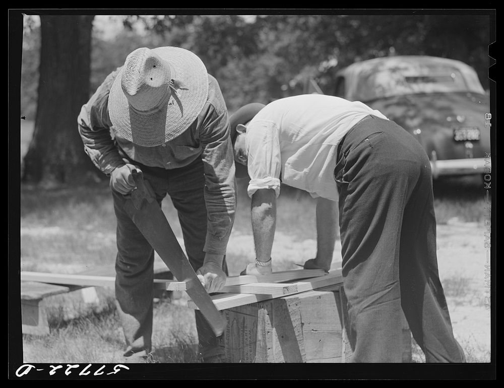 Cutting screen door stock measurement. Free Photo rawpixel