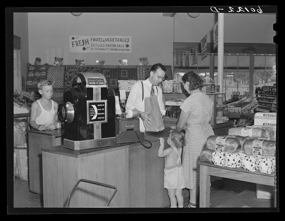 Food store. Greendale, Wisconsin. Sourced from the Library of Congress.