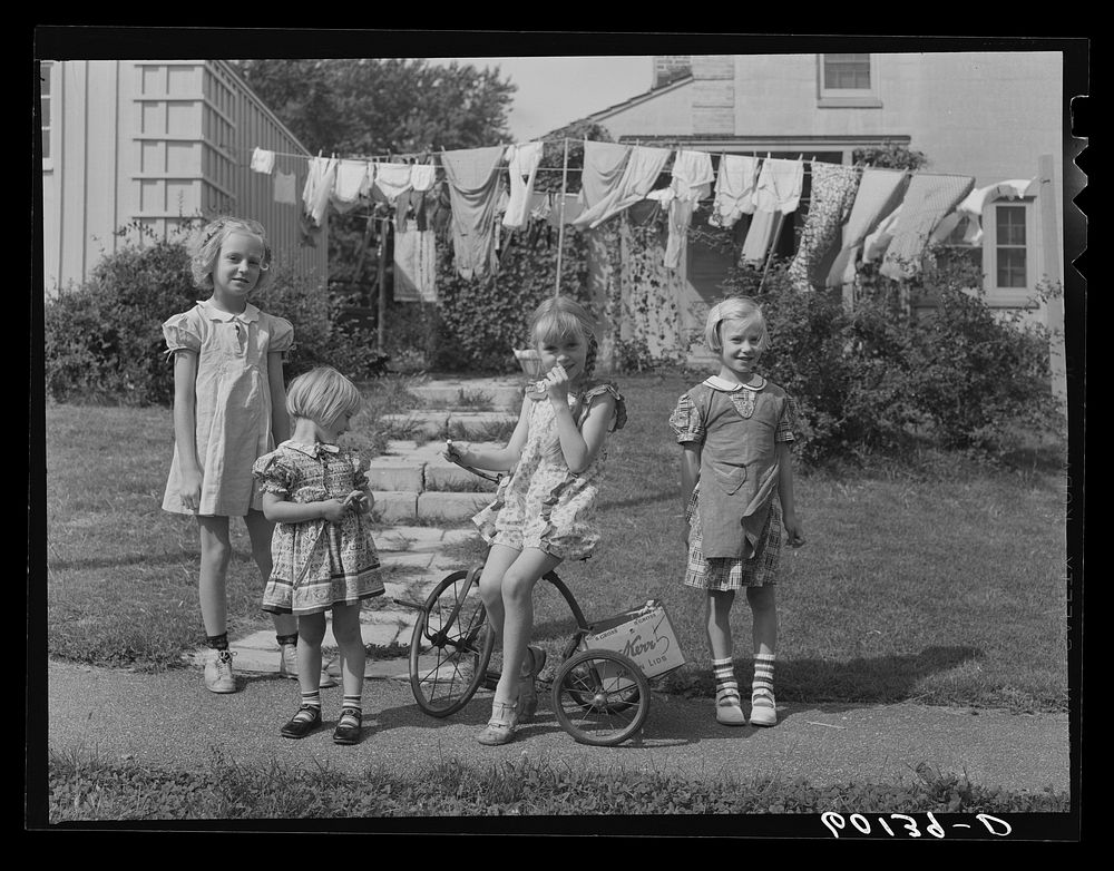 Children who live at Greendale, Wisconsin. Sourced from the Library of Congress.