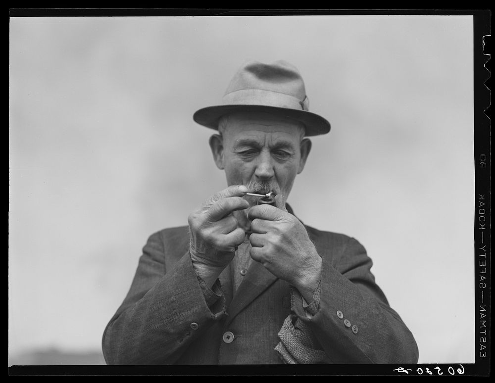 Resident of shack town on outskirts of Dubuque, Iowa. Sourced from the Library of Congress.
