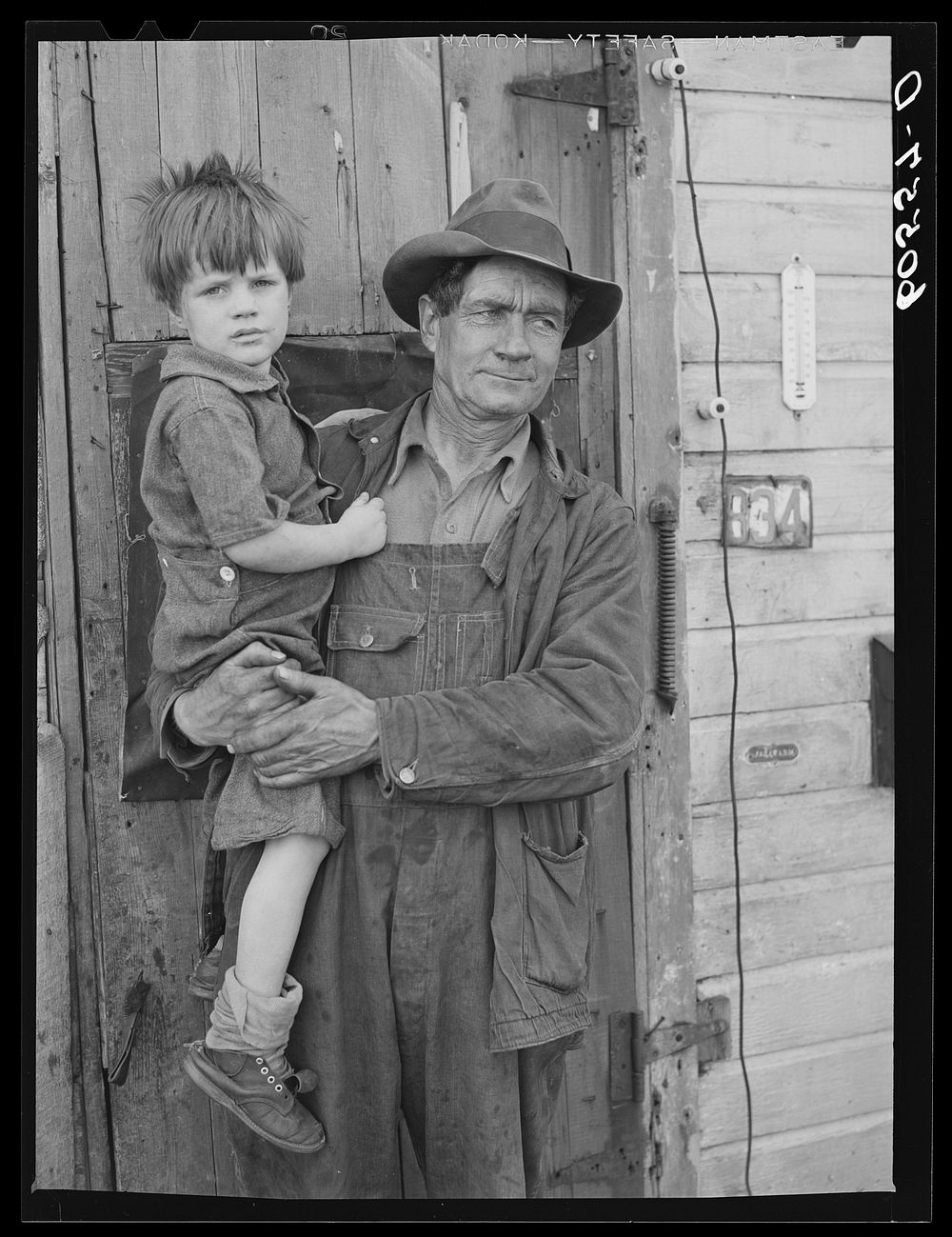 Resident of river bottom's shack town. Dubuque, Iowa. Sourced from the Library of Congress.