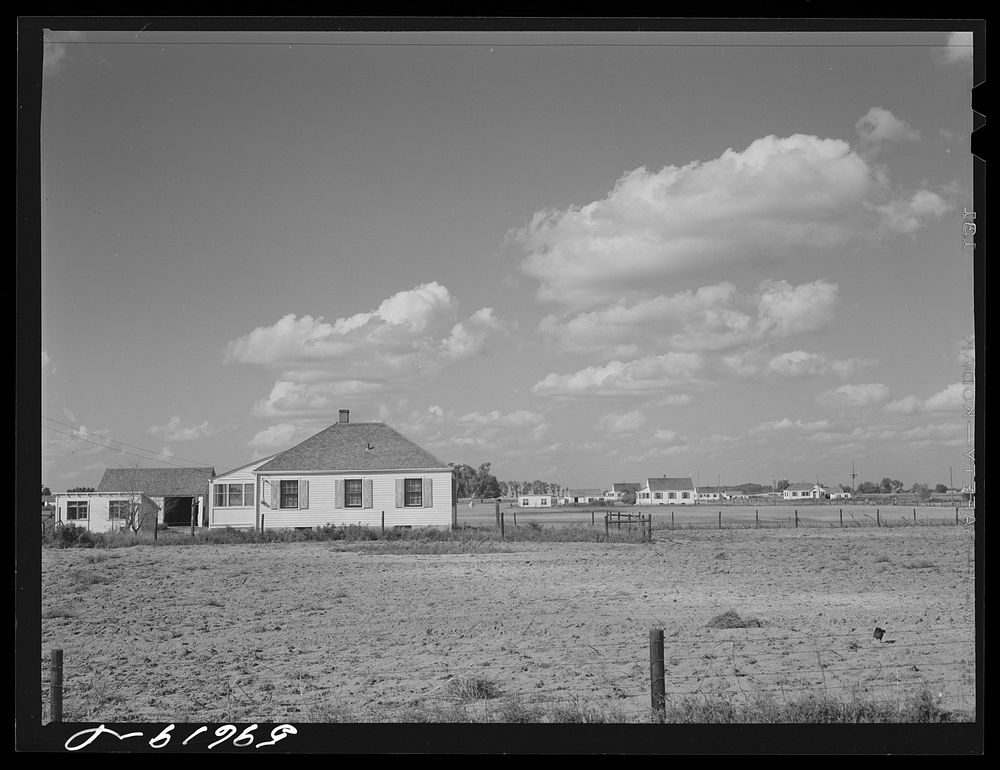 General view of farmsteads at Two Rivers Non-Stock Cooperative, a FSA (Farm Security Administration) co-op. Waterloo…