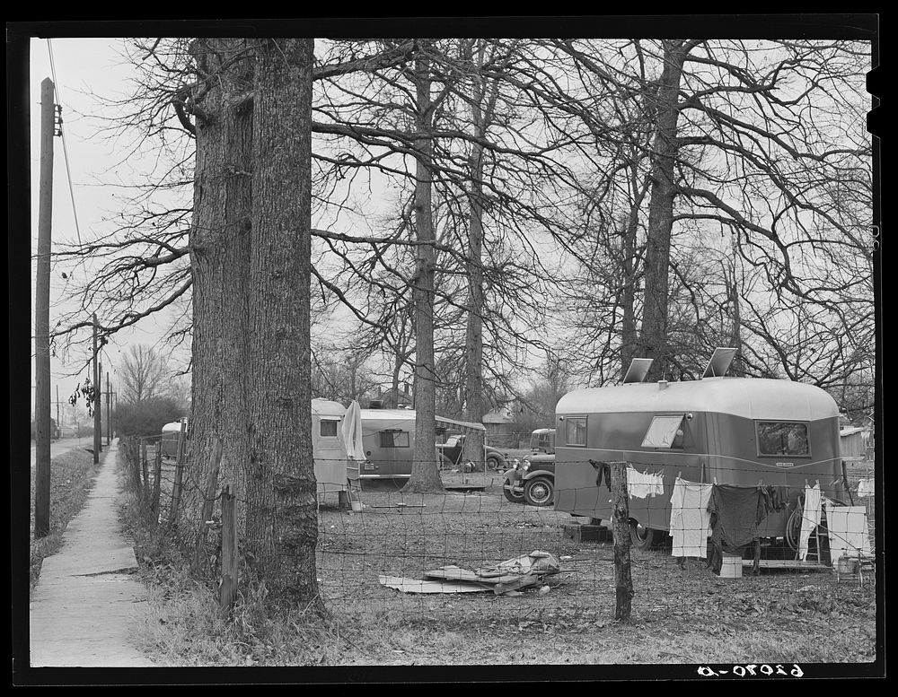 Trailer camp for construction workers at powder plant. Millington, Tennessee. Sourced from the Library of Congress.