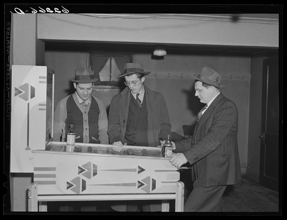 Pinball machine in Catholic Sokol Club. Ambridge, Pennsylvania. Sourced from the Library of Congress.