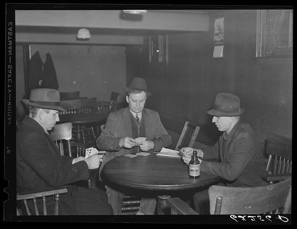 Card game, Catholic Sokol Club. Ambridge, Pennsylvania. Sourced from the Library of Congress.