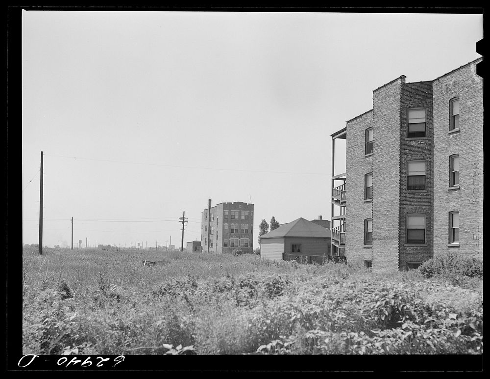 Apartment dwellings outskirts Chicago, Illinois. Free Photo rawpixel