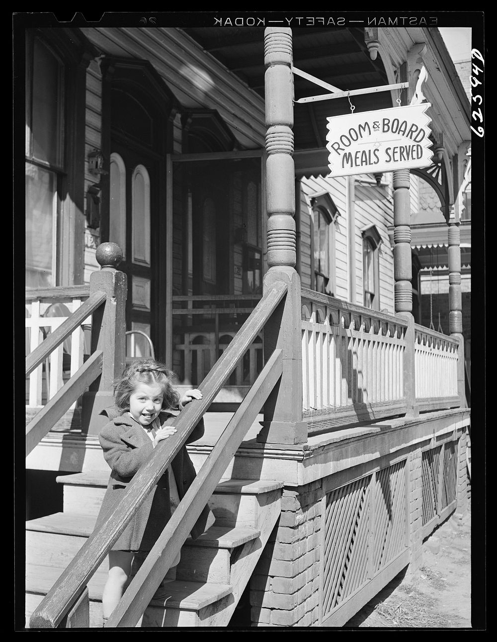 Rooming house. Newport News, Virginia. Sourced from the Library of Congress.