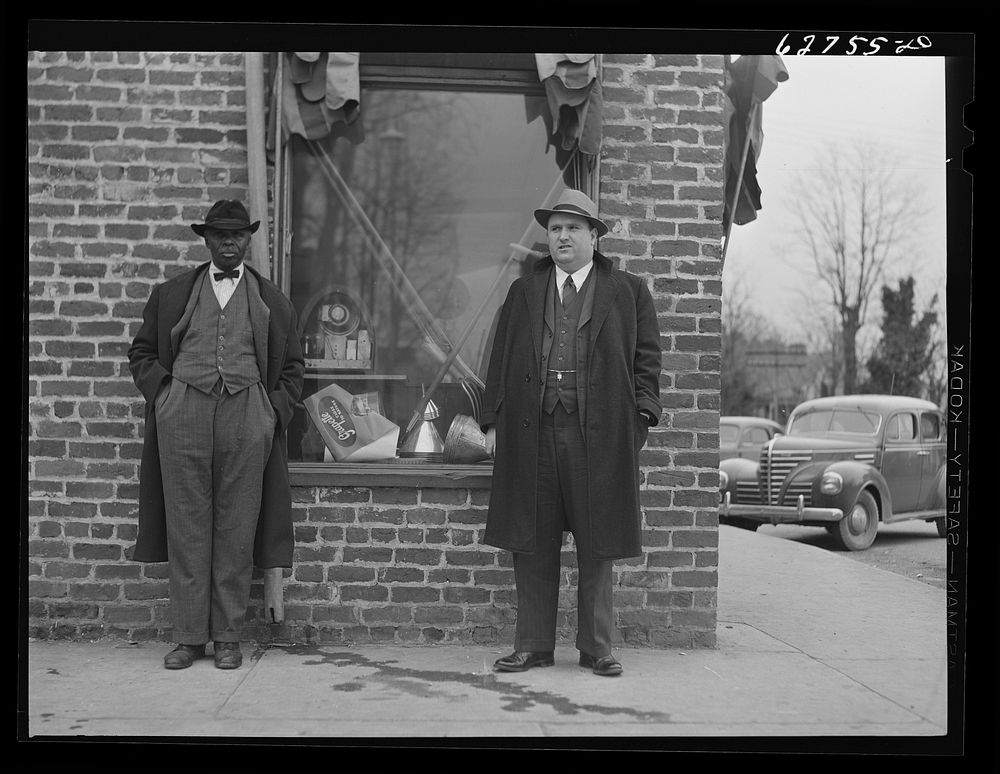 Rustburg, Virginia. Judge of local court on right. Sourced from the Library of Congress.