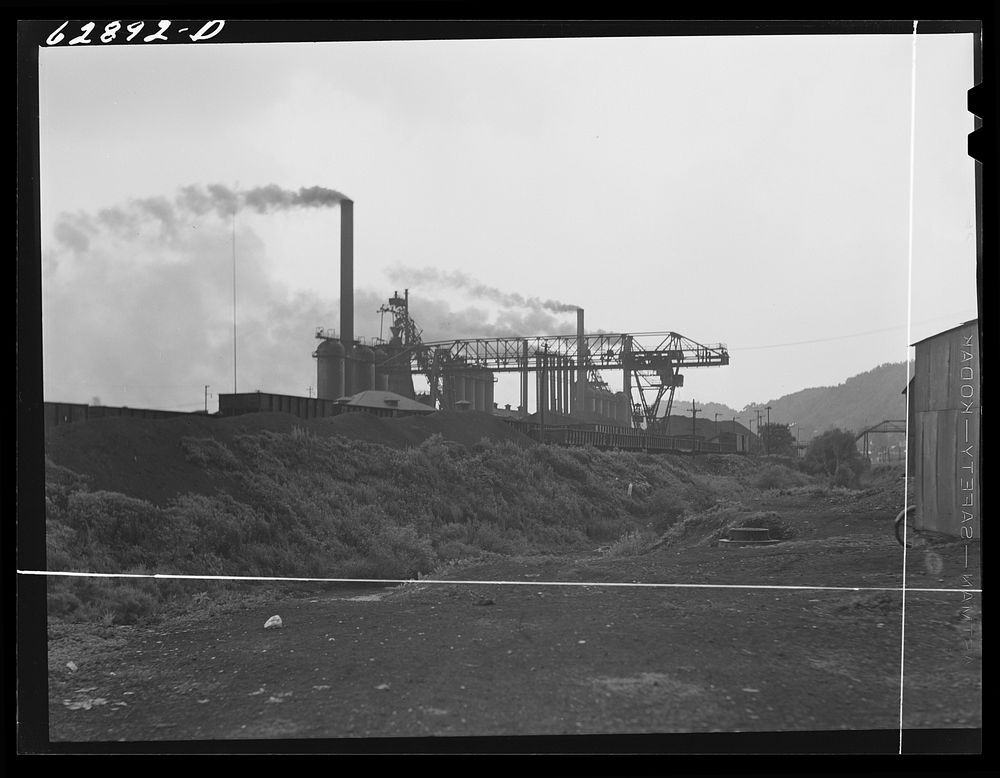 Carnegie-Illinois steelworks. Etna, Pennsylvania. Sourced from the Library of Congress.