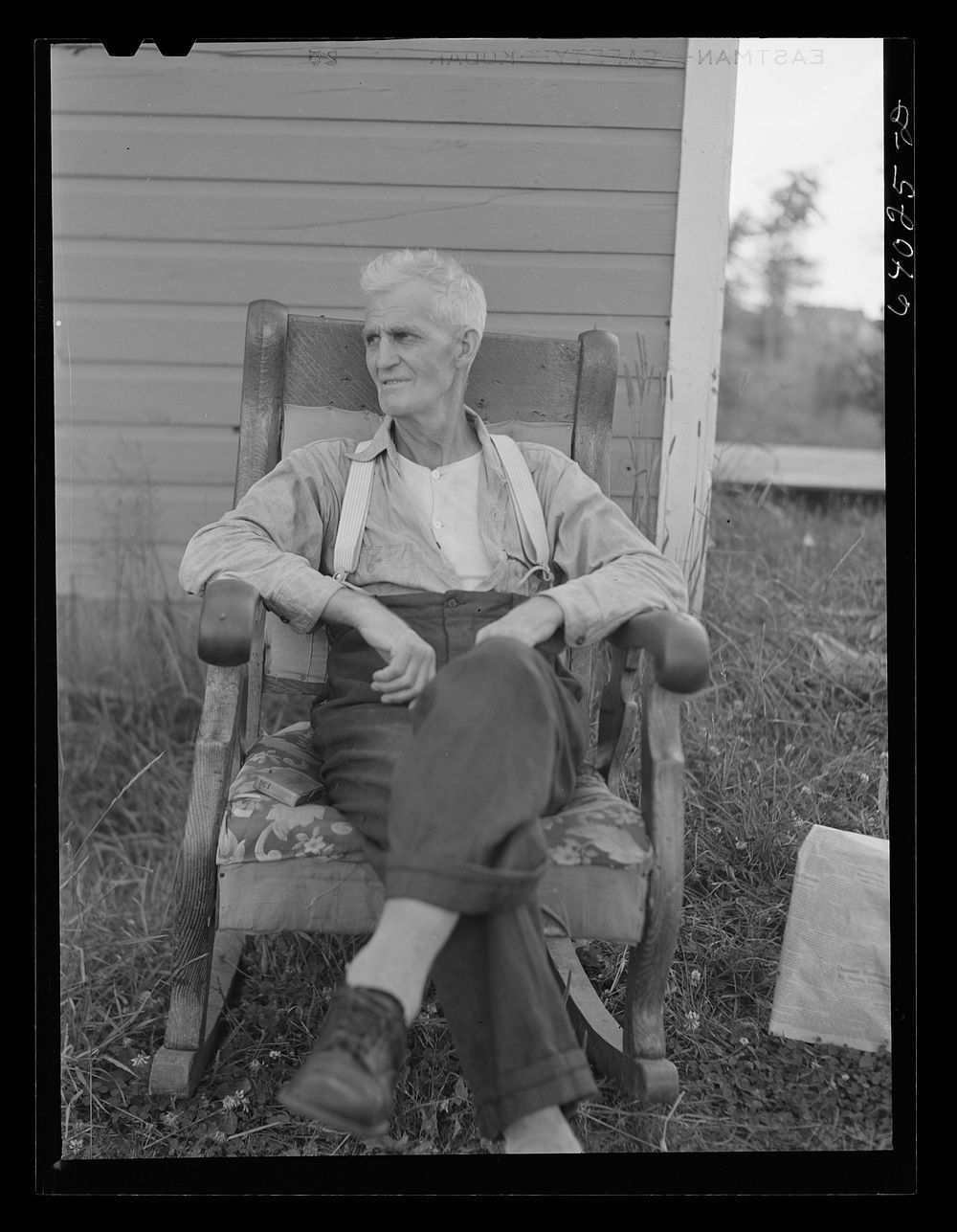 Old lumberjack. Trout Creek, Michigan. Sourced from the Library of Congress.