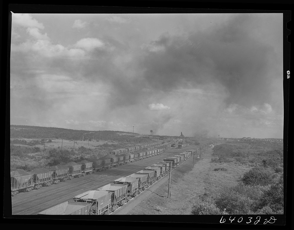 Duluth, Mesabi iron range railroad yards near Duluth, Minnesota. Sourced from the Library of Congress.