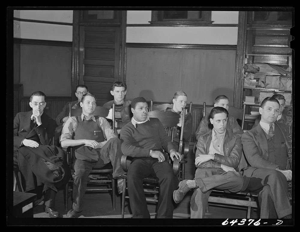 Portsmouth, Ohio. "Hams" (amateur radio operators) of Portsmouth and vicinity meeting to organize for civilian defense.…