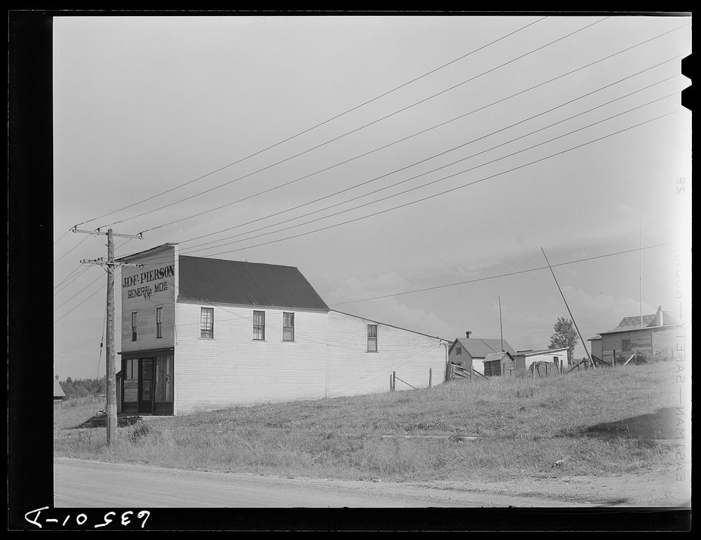 General store Kenton, Michigan, one Free Photo rawpixel