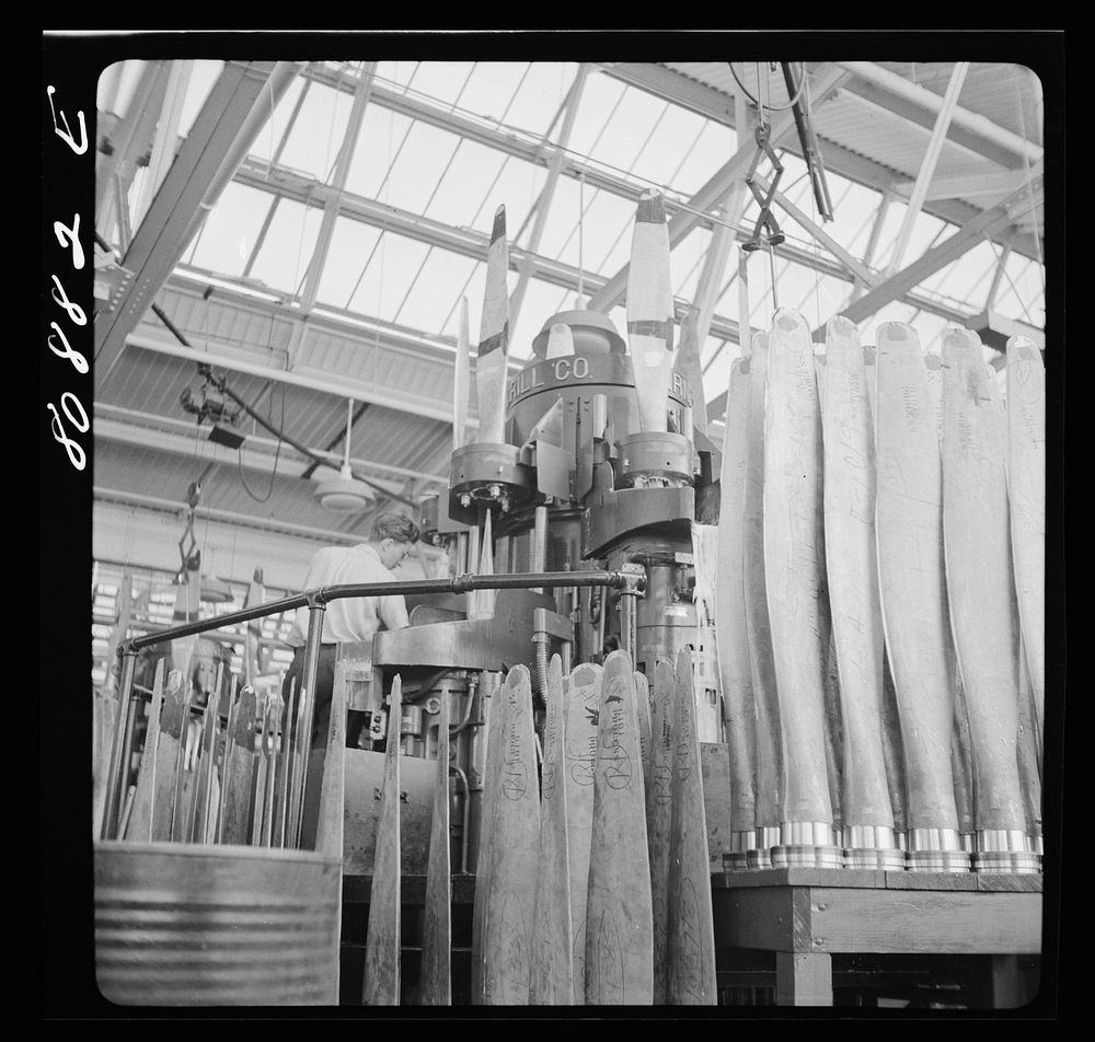 Blade reamer. Hamilton Propeller plant, East Hartford, Connecticut. Sourced from the Library of Congress.