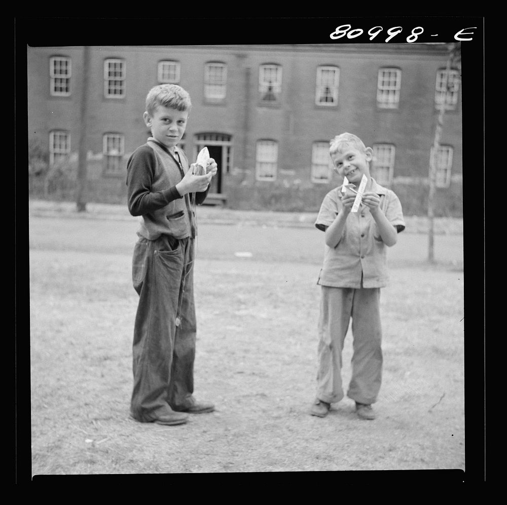 [Untitled photo, possibly related to: Mill worker's children. Holyoke, Massachusetts]. Sourced from the Library of Congress.