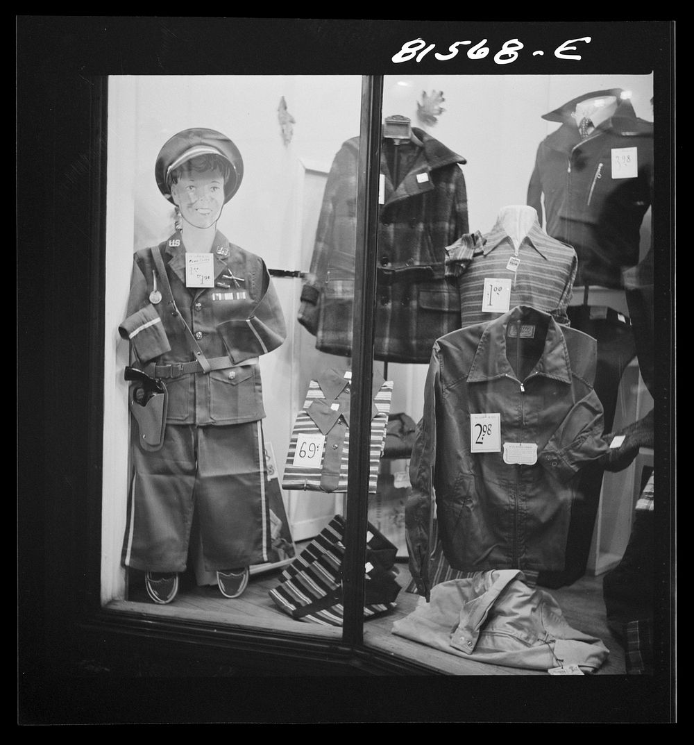 Window in Amsterdam store, New York. Sourced from the Library of Congress.