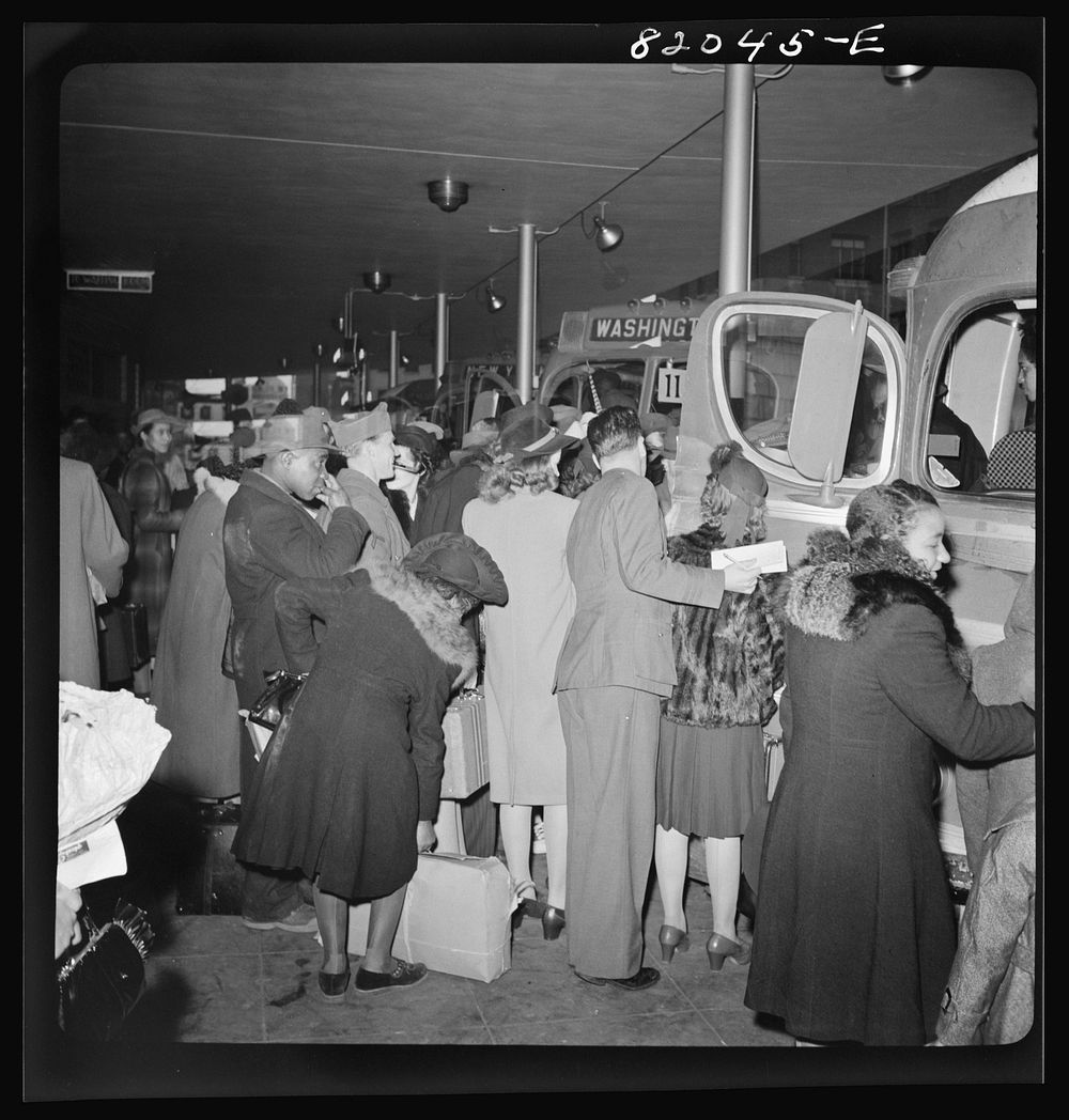 Washington, D.C. Christmas rush in the Greyhound bus terminal. Sourced from the Library of Congress.