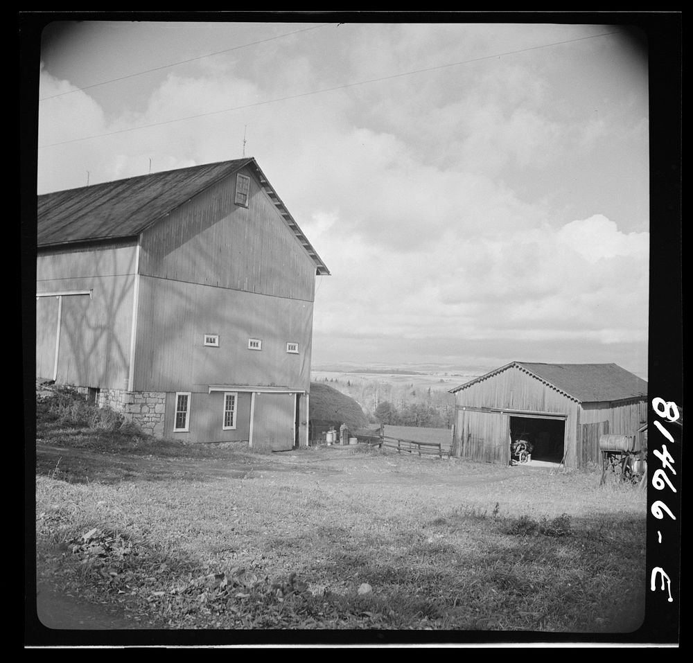 Finger Lake country, New York. A barn. Sourced from the Library of Congress.