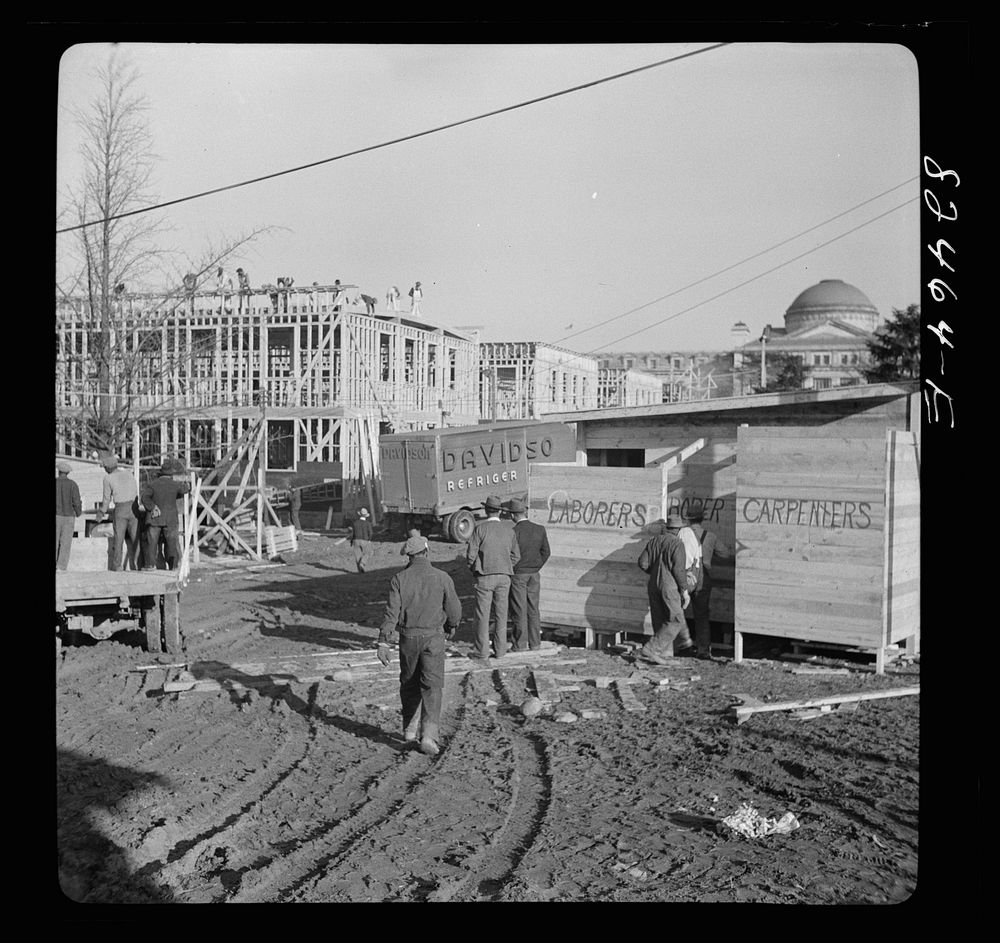 Washington, D.C. Emergency office space construction job. Sourced from the Library of Congress.