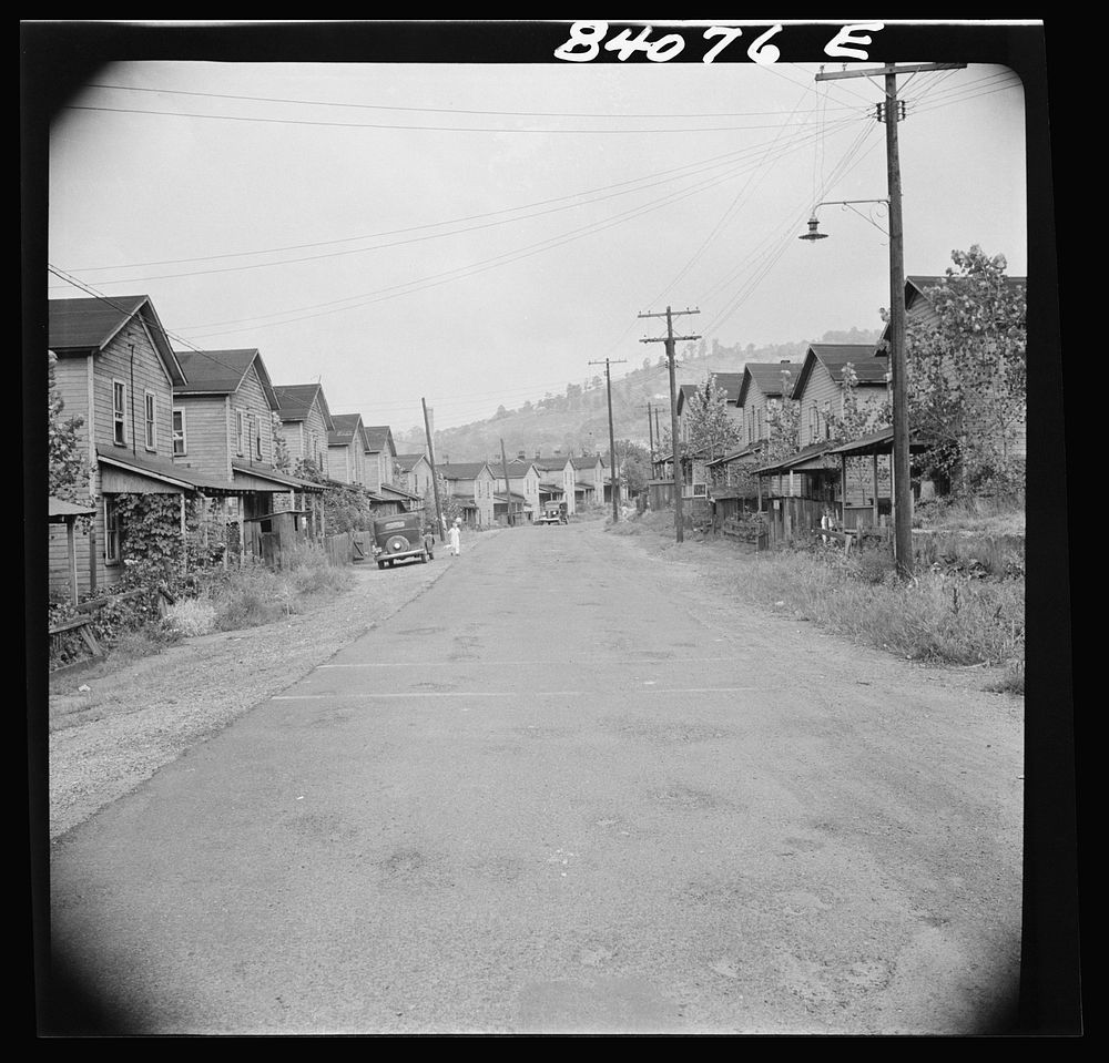 Richwood, West Virginia. Mill workers' homes in the slums. Sourced from the Library of Congress.