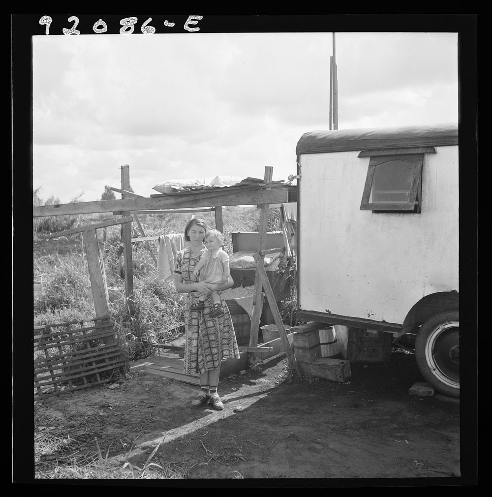 [Untitled photo, possibly related to: Migrant packinghouse worker's family near Belle Glade, Florida]. Sourced from the…
