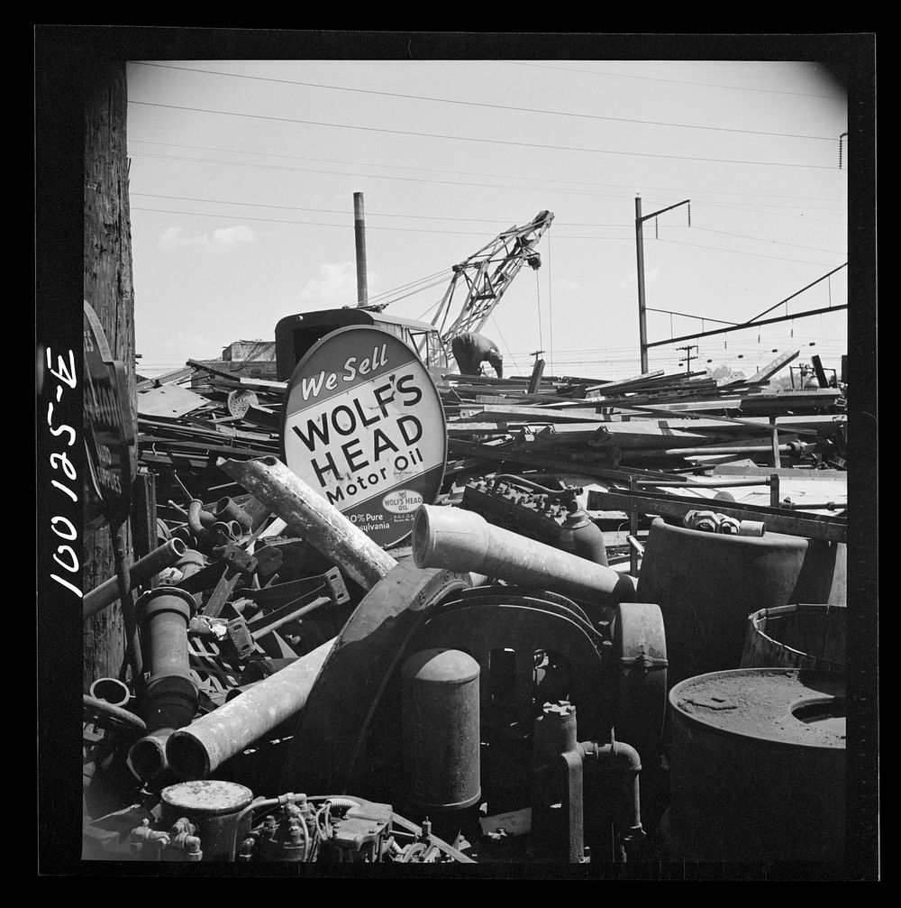 Washington, D.C. Scrap salvage campaign, Victory Program. Wholesale junkyard. Sourced from the Library of Congress.