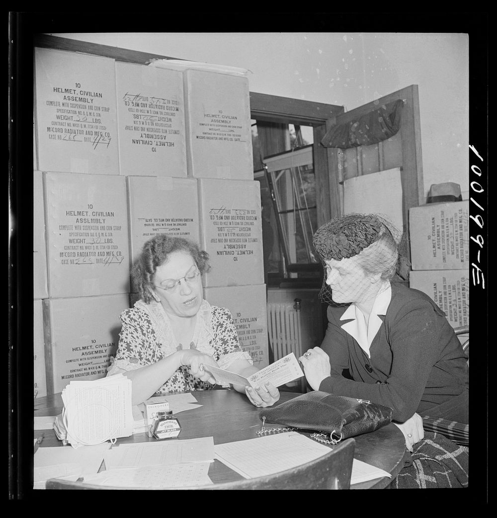 Applicants for sugar rationing cards. Adams School, Washington, D.C.. Sourced from the Library of Congress.