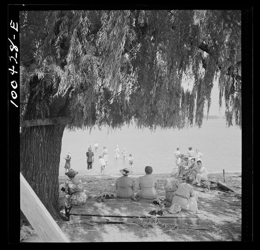 St. Mary's County, Maryland. Sunday school picnic on the Fourth of July, on the edge of the Patuxent River. Sourced from the…