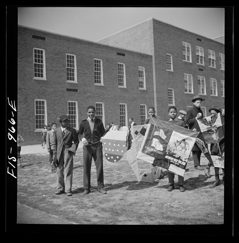 [Untitled photo, possibly related to: Washington, D.C. Pupil of Banneker Junior High School with a kite which he has made].…