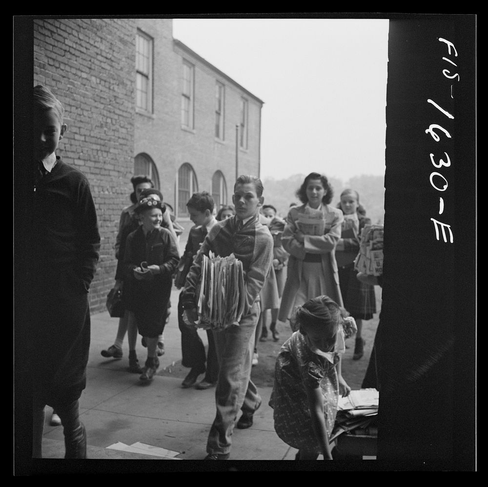 [Untitled photo, possibly related to: Wa]shington, D.C. Scrap salvage campaign, Victory Program. Children bringing their…