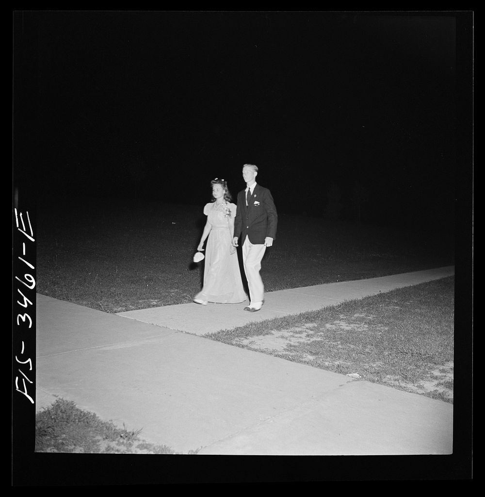 Greenbelt, Maryland. Federal housing project. Arrivals at the senior prom. Sourced from the Library of Congress.