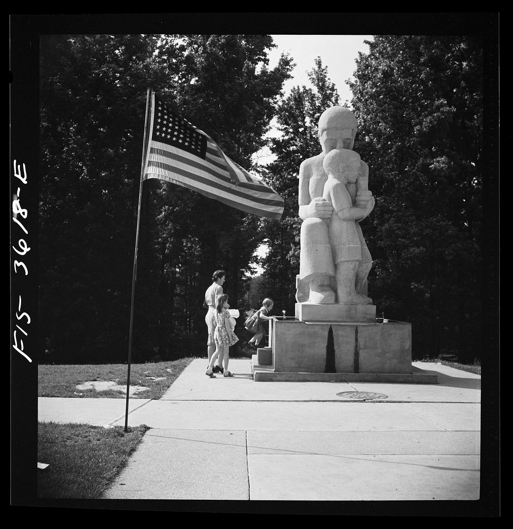 Greenbelt, Maryland. Water fountain on Memorial Day. Sourced from the Library of Congress.