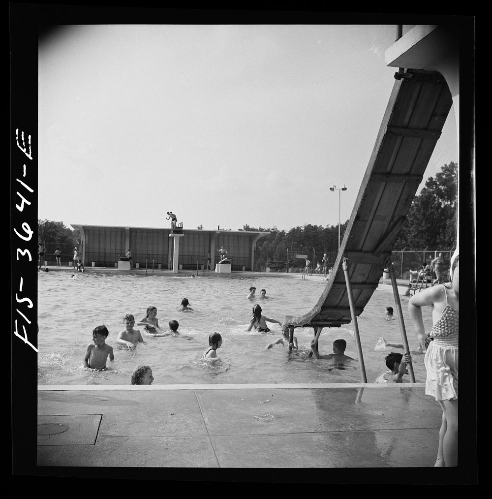 [Untitled photo, possibly related to: Greenbelt, Maryland. Swimming pool]. Sourced from the Library of Congress.