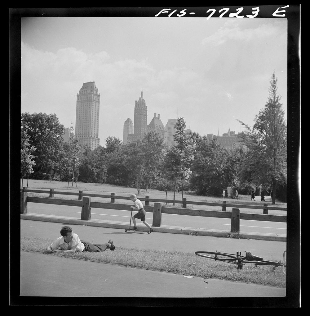 New York, New York. Looking south across a bicycle path in Central Park on Sunday. Sourced from the Library of Congress.