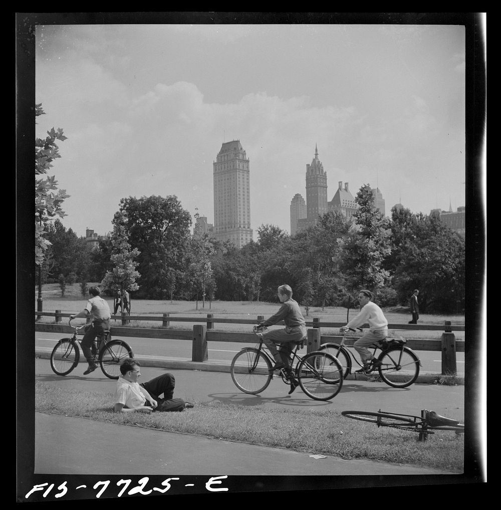 New York, New York. Bicycle path in Central Park on Sunday, looking south. Sourced from the Library of Congress.