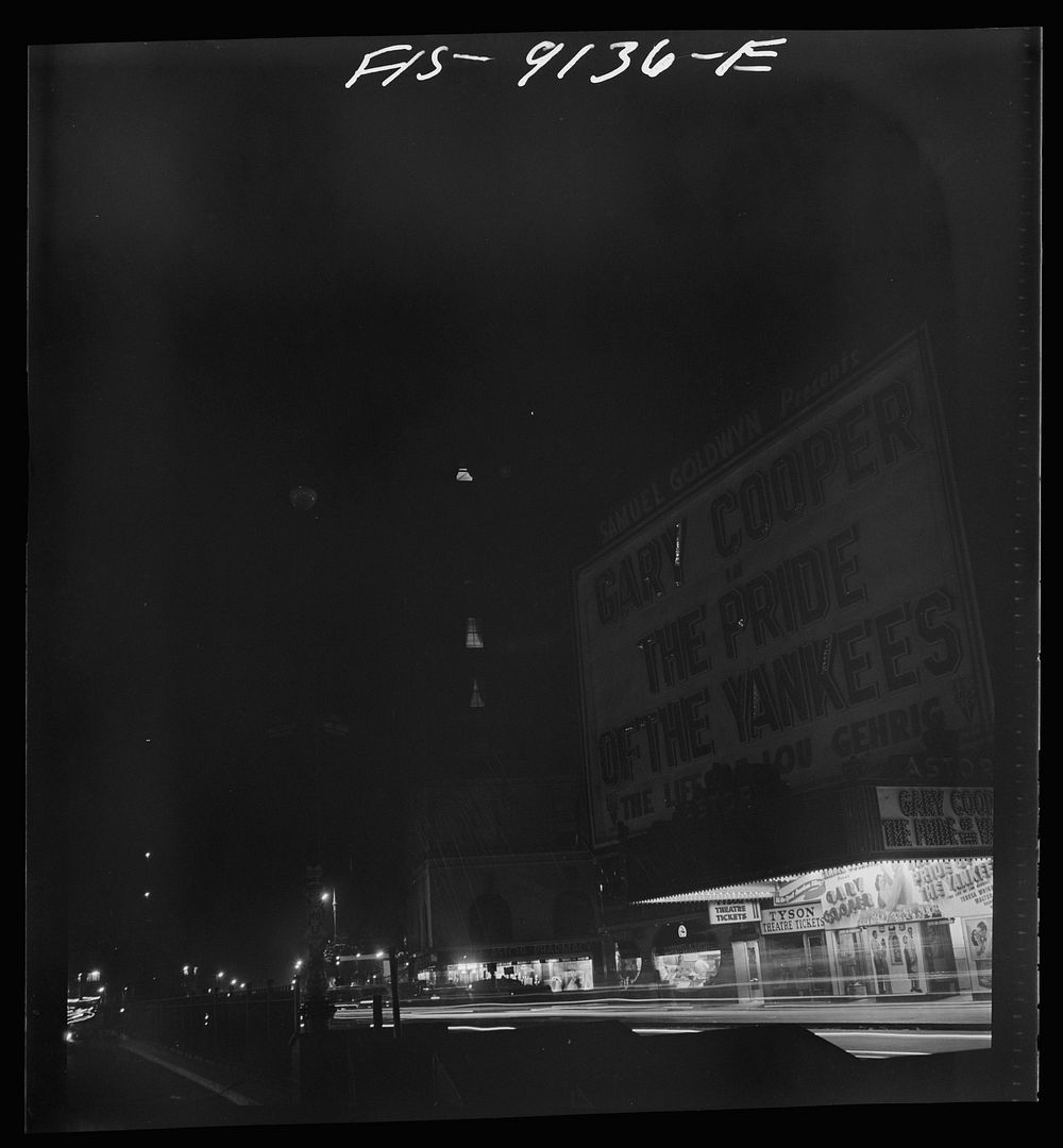 New York, New York. Times Square during the wartime dimout at night. Sourced from the Library of Congress.