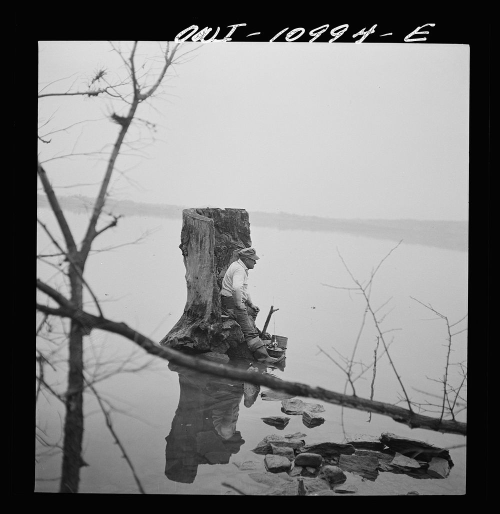 [Untitled photo, possibly related to: Lancaster County, Pennsylvania. Fishing for salmon on the Susquehanna River at 6 p.m.…