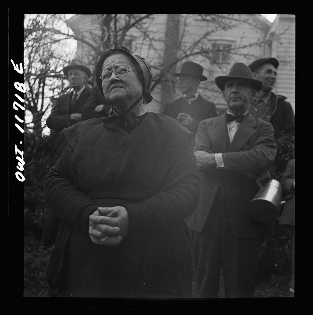 Lititz, Pennsylvania. Mennonite woman at a public sale. Sourced from the Library of Congress.