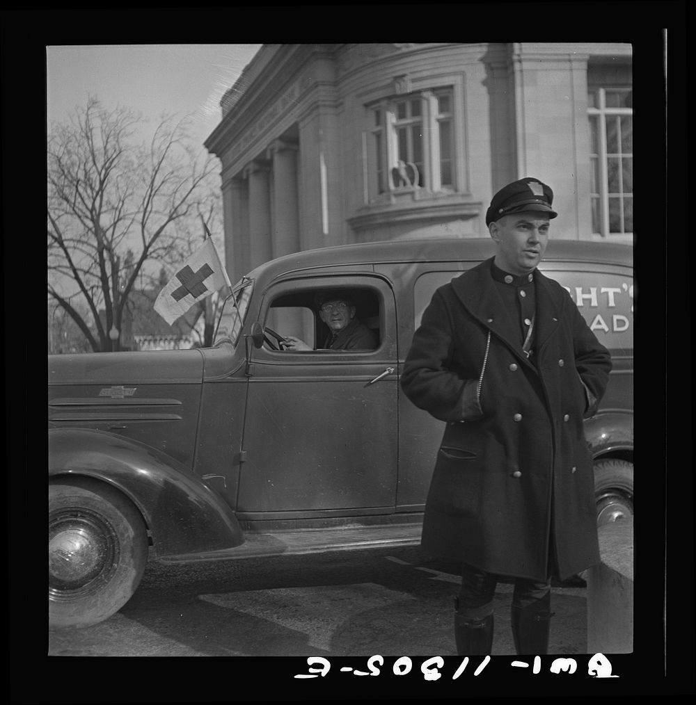 Lititz, Pennsylvania. During an air raid alarm this night a policeman was also called out on duty. The bread truck is on…