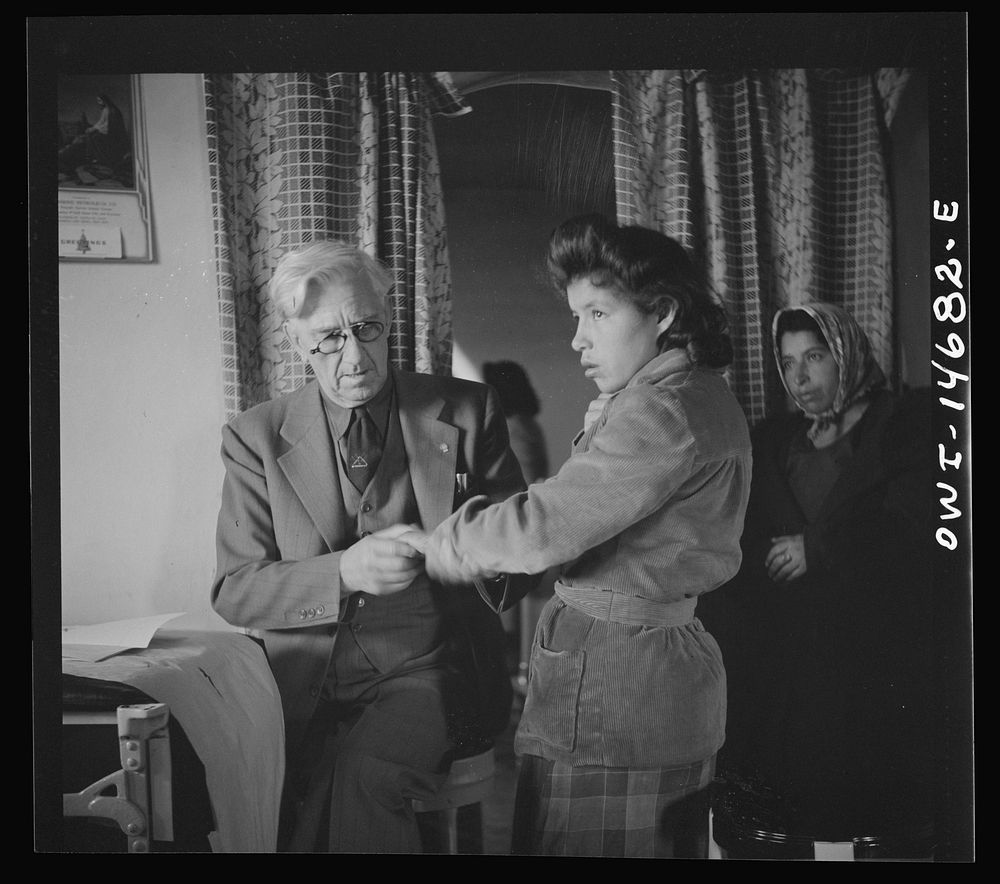 Penasco, New Mexico. Doctor Onstine making an examination in the clinic operated by the Taos County cooperative health…