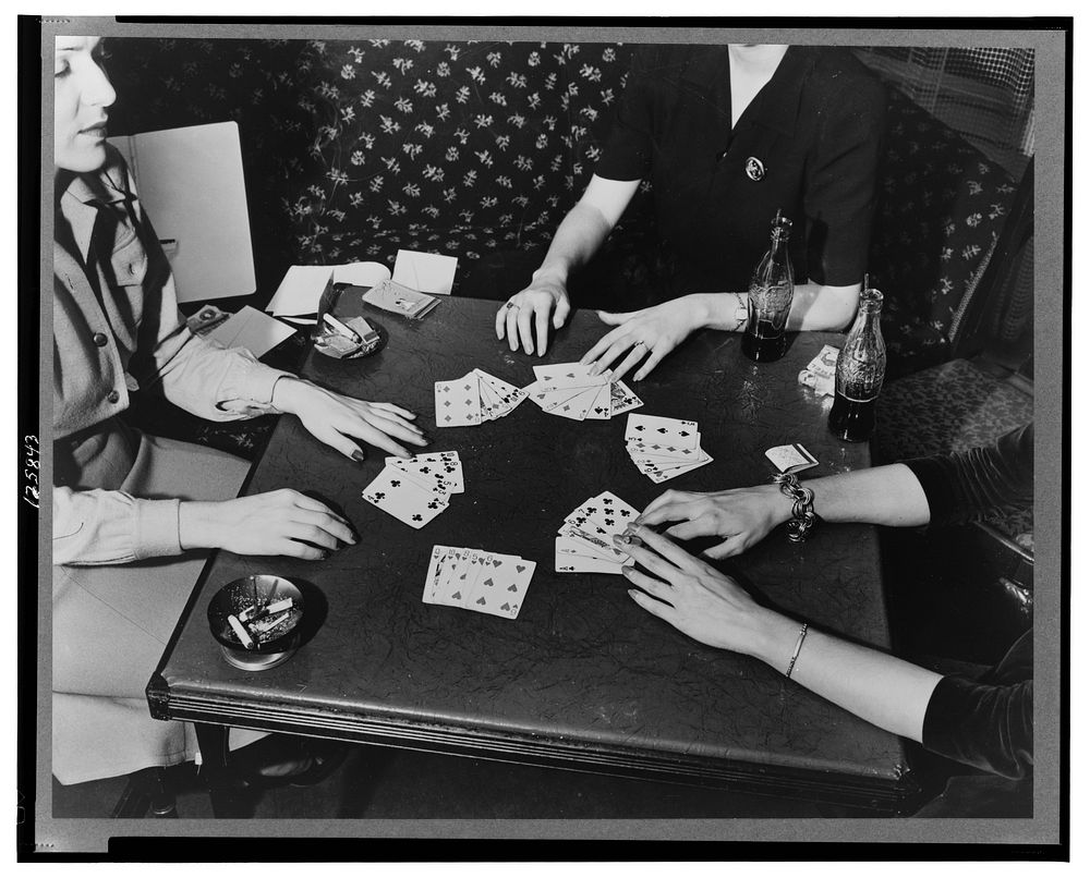 Detroit, Michigan. Poker hand and hands of girl players. Sourced from the Library of Congress.