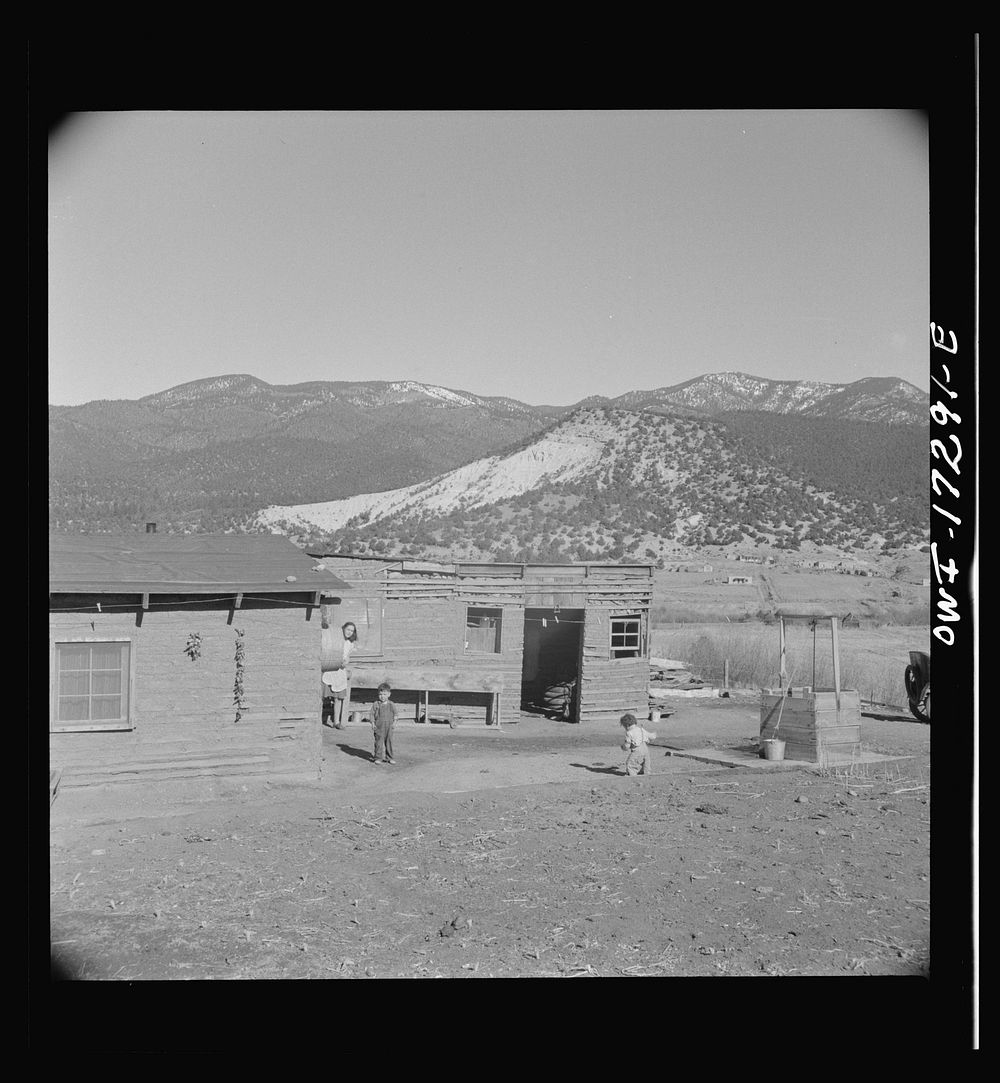 Vadito, Taos County, New Mexico. A very poor Spanish-American home. Sourced from the Library of Congress.