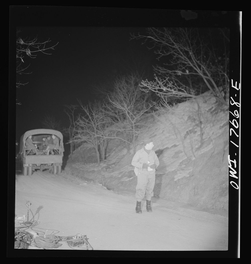 Carlisle, Pennsylvania. U.S. Army medical field service school. Truck in distance is carrying doctors in training to unknown…