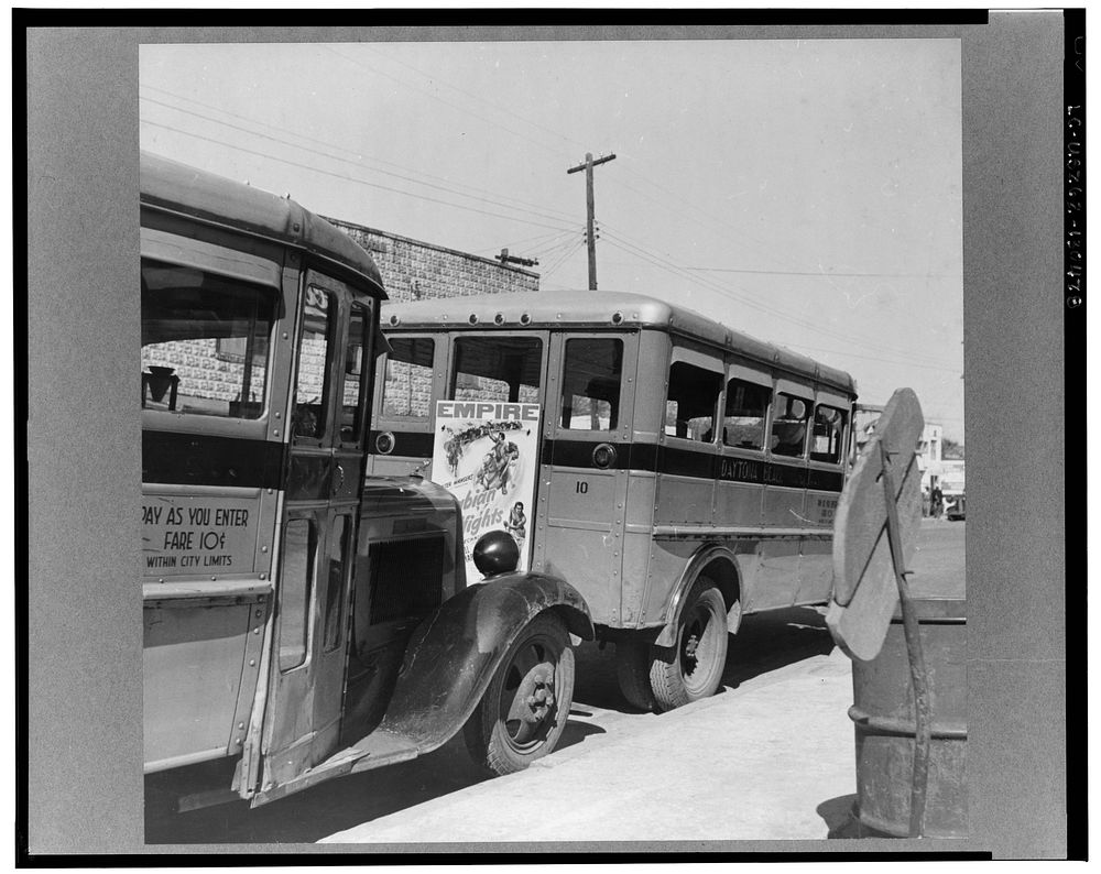 Daytona Beach, Florida. Buses operated by the city which are used only by es. Sourced from the Library of Congress.