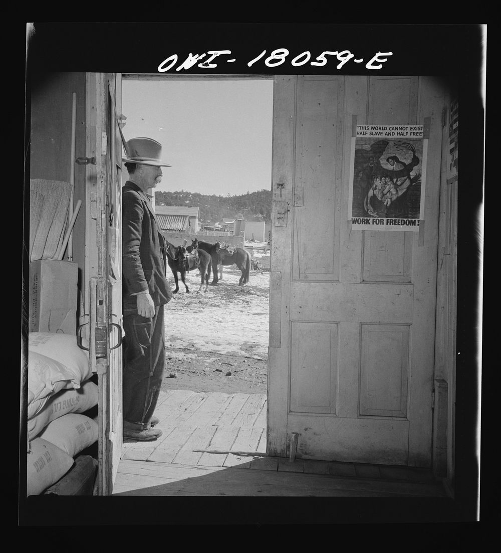 Trampas, New Mexico. Doorway of general store. Sourced from the Library of Congress.
