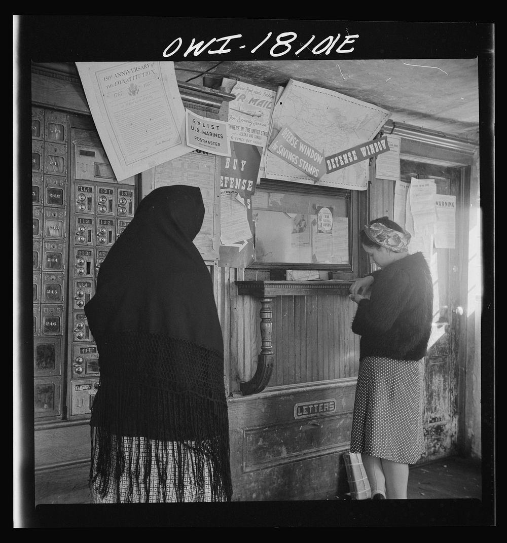 Questa, New Mexico. Post office. Sourced from the Library of Congress.