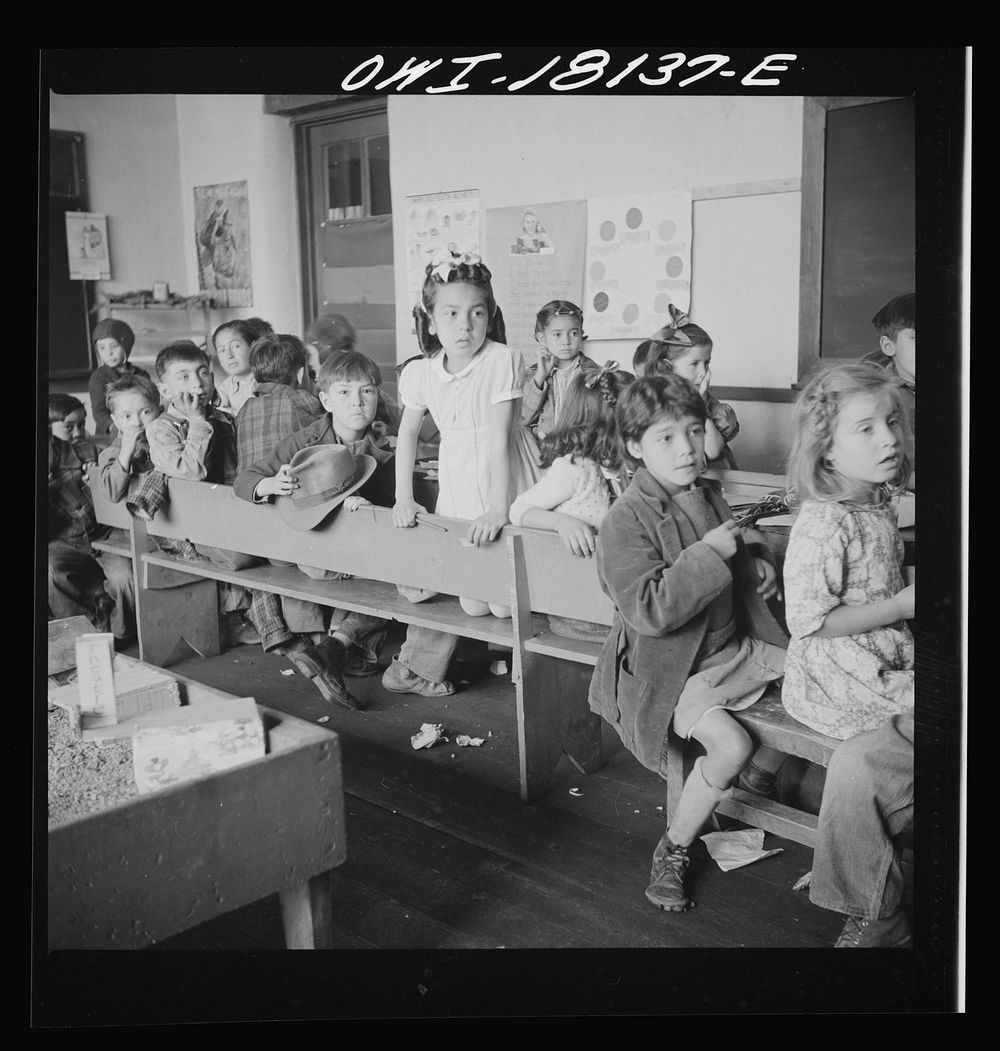 [Untitled photo, possibly related to: Questa, New Mexico. Grade school]. Sourced from the Library of Congress.